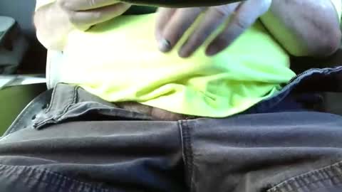 Snapshot of iflash4u chatting on November 7, 2025, 5:35 pm iflash4u online show from November 7, 2025, 5:35 pm