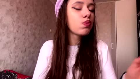 Sofy online show from April 28, 2026, 6:07 am