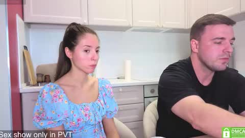 Julia and Mira online show from September 12, 2025, 9:09 am