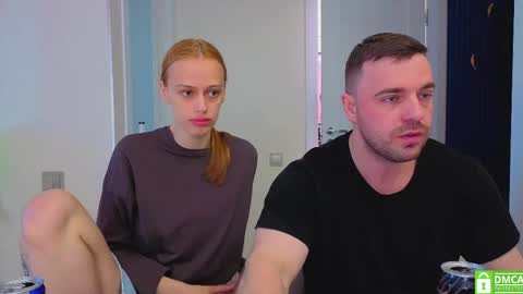 Julia and Mira online show from June 7, 2026, 6:39 am