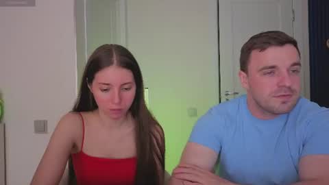 Julia and Mira online show from July 4, 2026, 5:41 pm