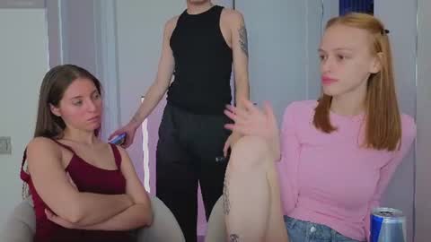 Julia and Mira online show from July 16, 2026, 7:25 am