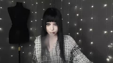 iiiiiiis online show from April 11, 2026, 12:04 am