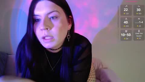 Vella online show from December 22, 2025, 11:29 am