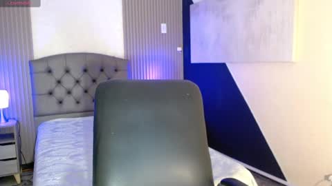 Snapshot of iisabella_smith_ chatting on September 24, 2025, 8:01 pm Isa online show from September 24, 2025, 8:01 pm