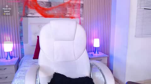 Snapshot of iisabella_smith_ chatting on October 29, 2025, 7:59 pm Isa online show from October 29, 2025, 7:59 pm