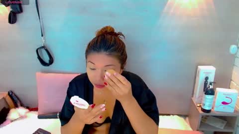 iisalombardi online show from November 10, 2025, 8:24 am