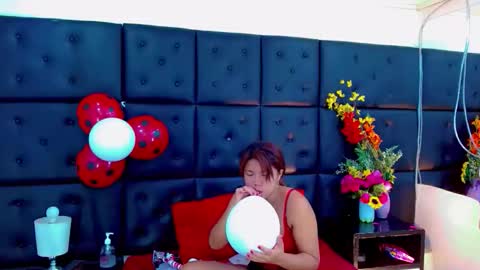 Snapshot of iisalombardi chatting on February 15, 2026, 2:41 am iisalombardi online show from February 15, 2026, 2:41 am