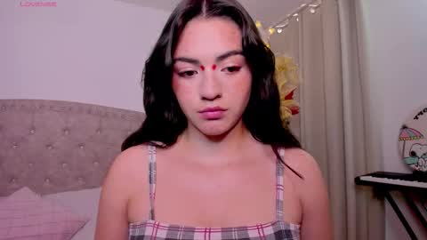 Maria online show from December 5, 2025, 3:41 pm