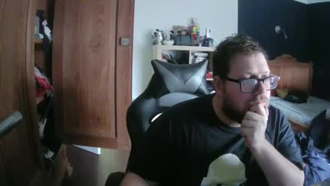 ikolo1 online show from March 8, 2026, 4:22 pm