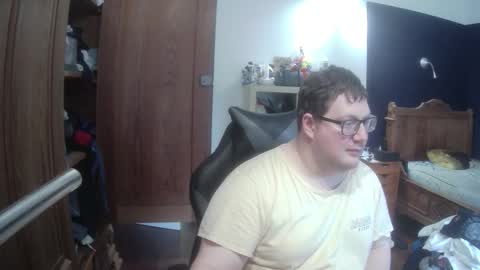 ikolo1 online show from March 10, 2026, 12:10 pm