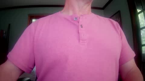 Snapshot of il_undercover chatting on June 4, 2026, 11:05 am il_undercover online show from June 4, 2026, 11:05 am