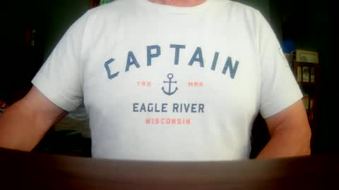 Snapshot of il_undercover chatting on July 6, 2026, 10:56 am il_undercover online show from July 6, 2026, 10:56 am
