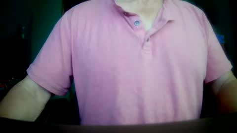 Snapshot of il_undercover chatting on August 1, 2026, 11:20 am il_undercover online show from August 1, 2026, 11:20 am