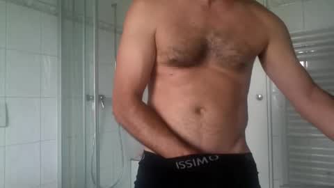 Snapshot of ilcaponero chatting on June 2, 2026, 9:00 am ilcaponero online show from June 2, 2026, 9:00 am
