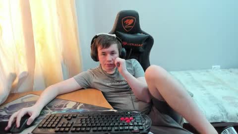 iliaskris online show from February 15, 2026, 7:51 am