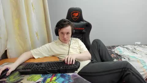 Snapshot of iliaskrislove chatting on July 9, 2026, 6:23 pm iliaskris online show from July 9, 2026, 6:23 pm