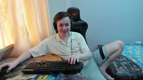 Snapshot of iliaskrislove chatting on July 14, 2026, 10:21 am iliaskris online show from July 14, 2026, 10:21 am