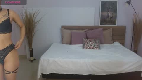ilitzy cardona online show from June 10, 2026, 12:48 pm