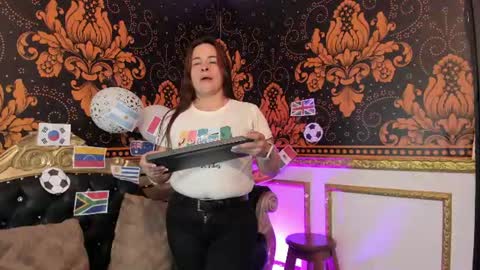 Snapshot of iliy_pervertedx chatting on June 16, 2026, 11:24 am LILY online show from June 16, 2026, 11:24 am