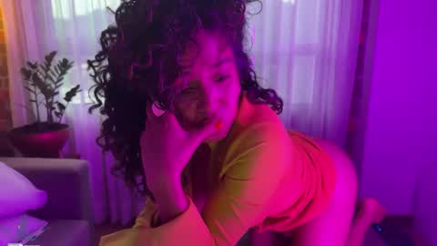 Kloe online show from January 23, 2025, 12:04 am