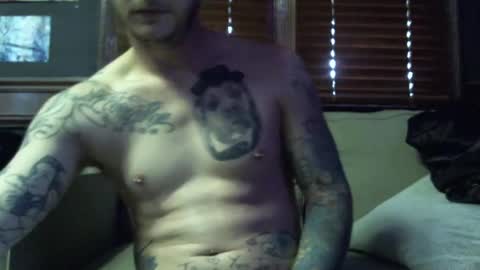 Snapshot of illistratedman chatting on January 7, 2025, 3:33 pm illustrated-man online show from January 7, 2025, 3:33 pm