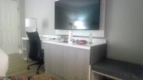 illuminatiheadspace1 online show from September 20, 2025, 1:50 am