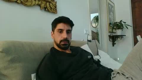 Snapshot of ilmangj90 chatting on January 27, 2025, 11:11 am ilmangj90 online show from January 27, 2025, 11:11 am