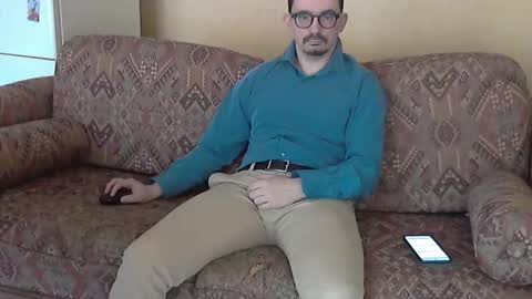 Snapshot of ilovecuteguy79 chatting on April 17, 2026, 5:43 am ilovecuteguy79 online show from April 17, 2026, 5:43 am