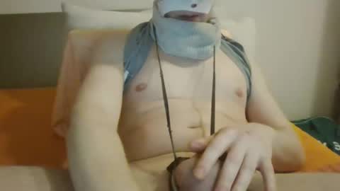 Snapshot of iluvhottenns chatting on February 22, 2025, 7:01 am iluvhottenns online show from February 22, 2025, 7:01 am