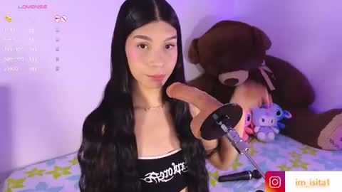 Snapshot of im__isabella chatting on June 19, 2026, 3:22 am Isa Vasquez online show from June 19, 2026, 3:22 am