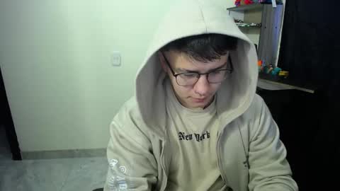 im__noah online show from March 2, 2025, 11:18 am