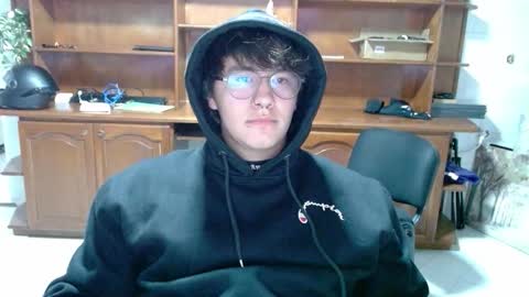 im__noah online show from November 16, 2025, 12:49 am