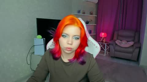 Roxy online show from April 25, 2026, 6:38 pm