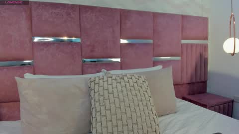 Snapshot of im_alejandra_ chatting on December 28, 2024, 5:23 am Aleja online show from December 28, 2024, 5:23 am