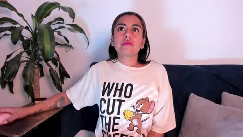 amber online show from October 23, 2025, 2:05 pm