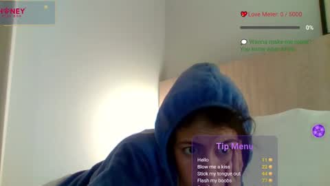 Snapshot of im_elliana chatting on October 14, 2025, 3:07 am Ellliiana online show from October 14, 2025, 3:07 am