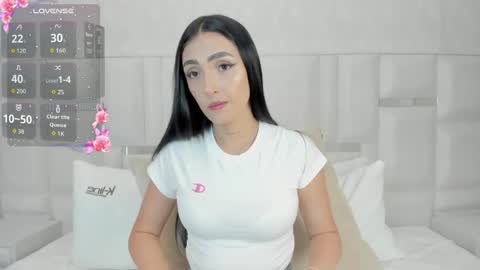 Snapshot of im_isabella1 chatting on May 14, 2026, 8:37 pm im_isabella1 online show from May 14, 2026, 8:37 pm