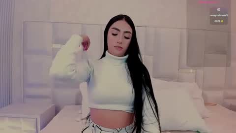 im_isabella1 online show from July 27, 2026, 12:06 am
