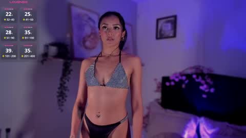 Snapshot of im_isabellaa chatting on April 1, 2026, 11:24 pm Isa online show from April 1, 2026, 11:24 pm