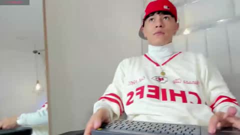 Snapshot of im_joel_ chatting on January 11, 2026, 4:06 am JOEL online show from January 11, 2026, 4:06 am