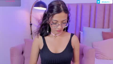 Lilyy  online show from June 5, 2026, 1:39 pm