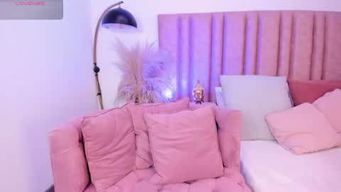 Lilyy  online show from June 13, 2026, 1:20 pm
