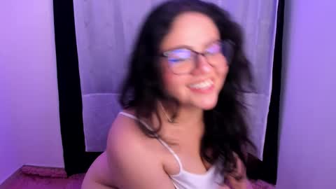 mei mei uwu online show from September 9, 2025, 2:00 am