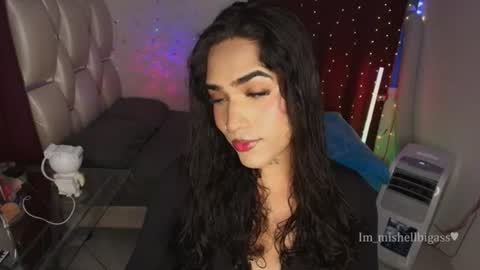 Snapshot of im_miabigass chatting on July 1, 2026, 1:40 am Mishell Martinez INSTAGRAM im mishellbigass online show from July 1, 2026, 1:40 am