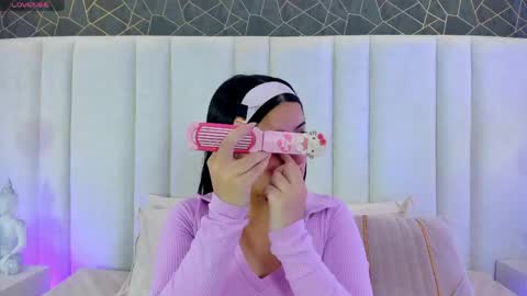 im_miadoll online show from April 26, 2026, 12:14 pm