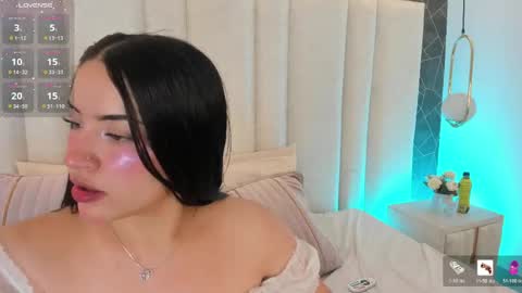Snapshot of im_miadoll chatting on May 25, 2026, 12:33 pm im_miadoll online show from May 25, 2026, 12:33 pm