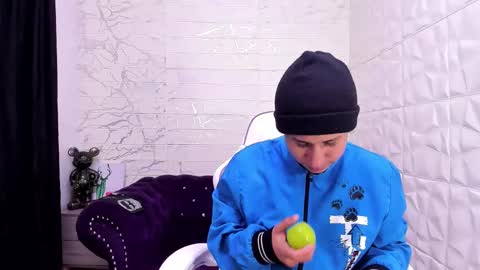 Snapshot of im_milan_rs chatting on February 9, 2025, 10:09 am im_milan_rs online show from February 9, 2025, 10:09 am