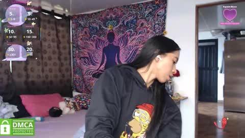 Cutie pie online show from October 8, 2025, 2:58 pm