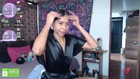 Cutie pie online show from December 14, 2025, 3:28 pm